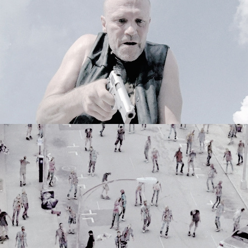 ekinneys:The walking dead episodes; guts.Nice moves there, Clint Eastwood. You’re