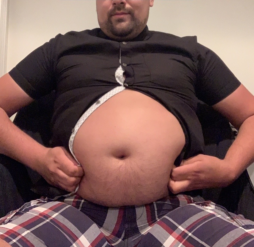 lardgerthanlife:  Thick Thursday: Reached a new record high of 315 lbs/145 kg. I’m