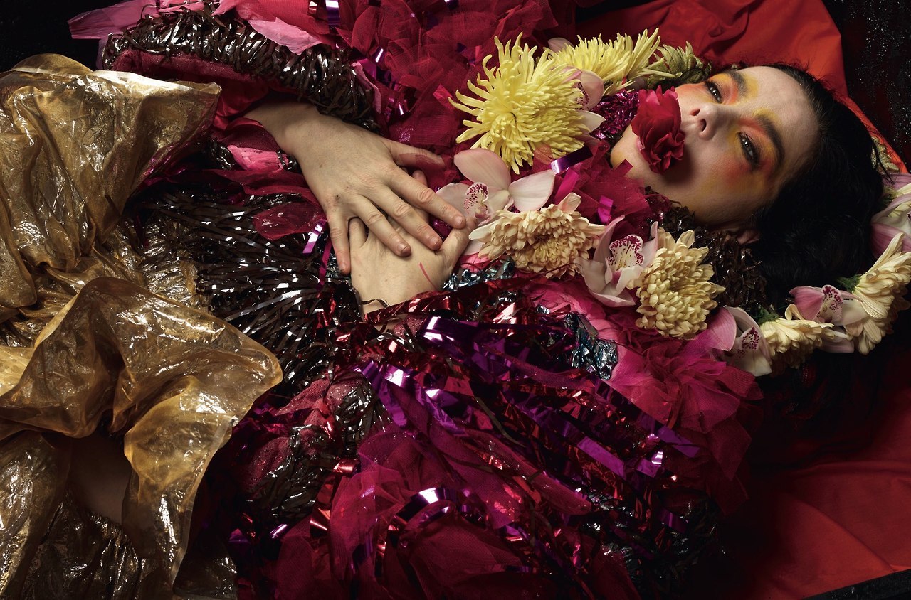 darkblldnn: Bjork, «Dazed», 30.08.2017