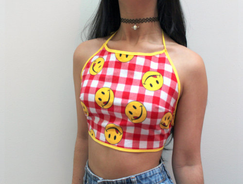 space-grunge:  handmade smiley halter top