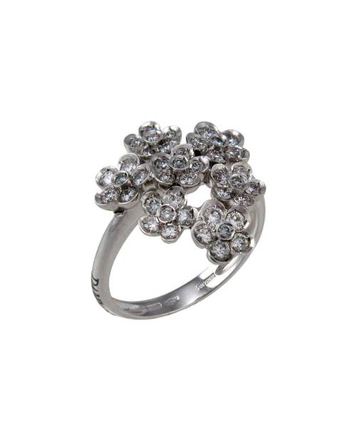 wantering-jewelry: Damiani 18k Diamond Flower Cluster Ring