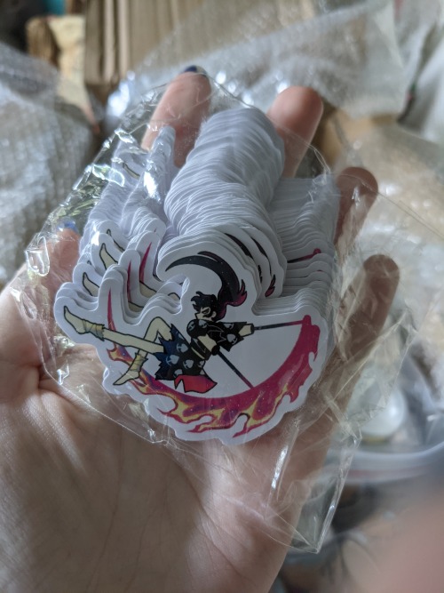 dororofanzine: Production Update!   Look what arrived at the doorstep of Noël’s humble he