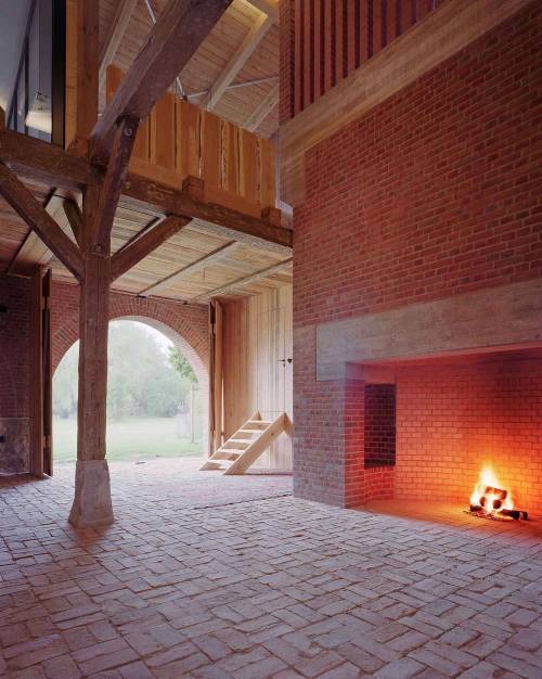 {Monday Mix: you know I love a good conversion story - here’s a round-up of some great barn conversi