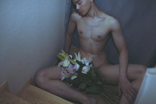hulululu1234: mantop1069: 杭州小帥哥..SAKURAWAY木婴先生攝影集…Model: Eddie ㅁㅁ
