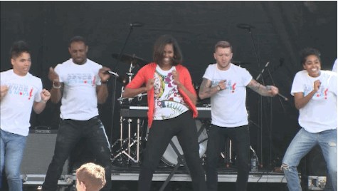 tormans-space:kenyagoldengirl:  Michelle Obama breaks it down at Easter Egg Roll