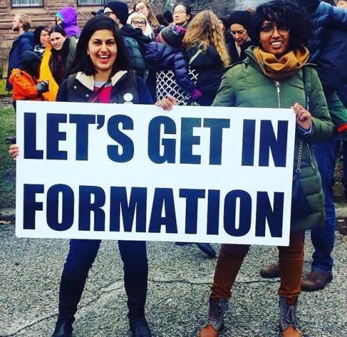 jenniferlawurence:BEYONCÉ INSPIRED SIGNS AT THE WOMEN’S MARCH 2017