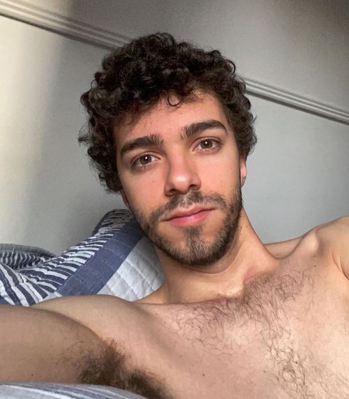 https://64.media.tumblr.com/b86cc30c04a79966eb464f98380e34a9/faa3c551d6c62b69-76/s500x750/2f6ae3a38f20d0e535c57a9fff0ce3d8a3206444.jpg