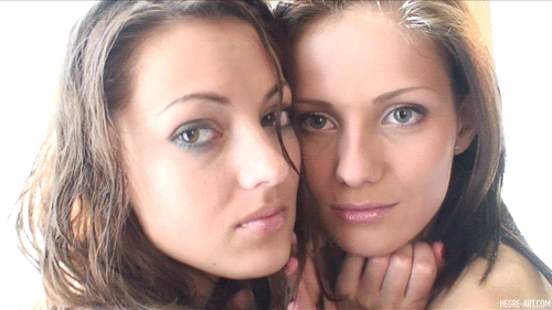 akizeta:  Anna Sbitnaya and friend
