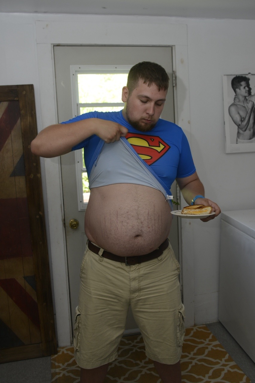 schlago:  chubbersds:  Getting there.  Photo/grilled cheese cred: inversedd   Nice