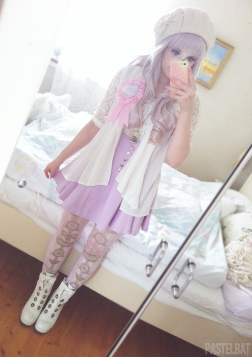 pastelbat:My outfit today ; v ;Vest,skirt and lace top: SheinsideTights: Angelic prettynecklace,bere