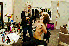 ed-sheeran:  Shirtless One Direction. 