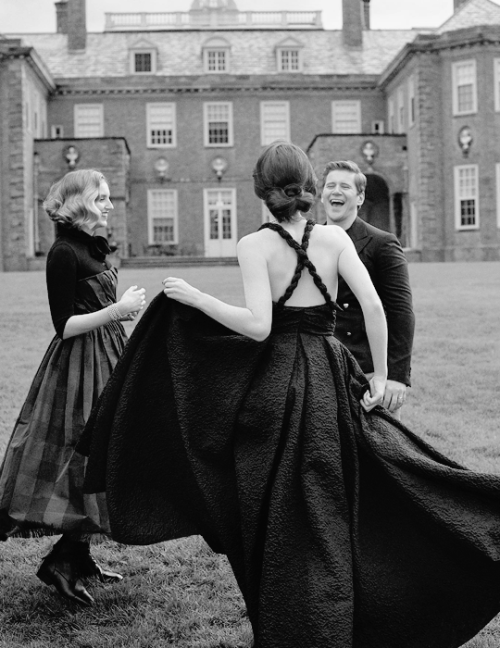 aflowrytale:Michelle Dockery, Laura Carmichael and Allen Leech for Town & Country Magazine