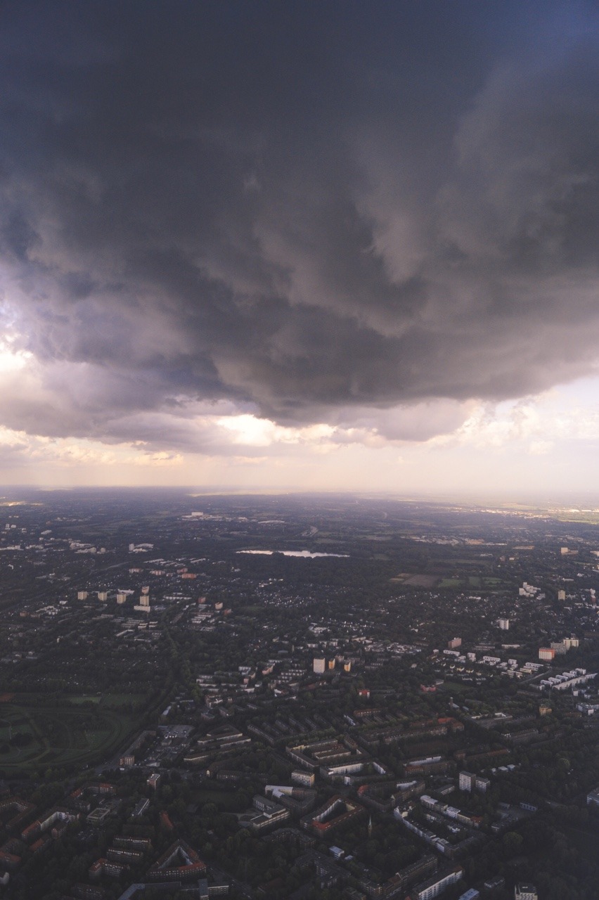 invictvz:  Fifty-Fifty  Instagram // Prints 