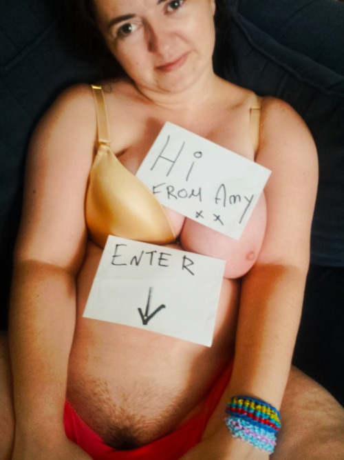 amy-at-wearerealcouples:  Questions questions! porn pictures