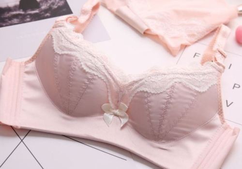 Porn coquettefashion:Pink Lace Bra Lingerie Set photos