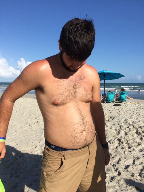 fillin-chubby:Beach body