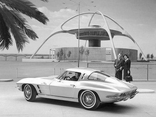 gasinblood:1963 Chevrolet Corvette Sting Ray by Auto Clasico on Flickr.