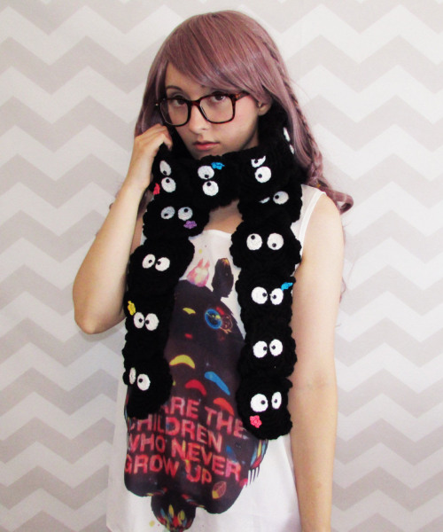 shutupandtakemyyen:  Soot Sprite Scarf