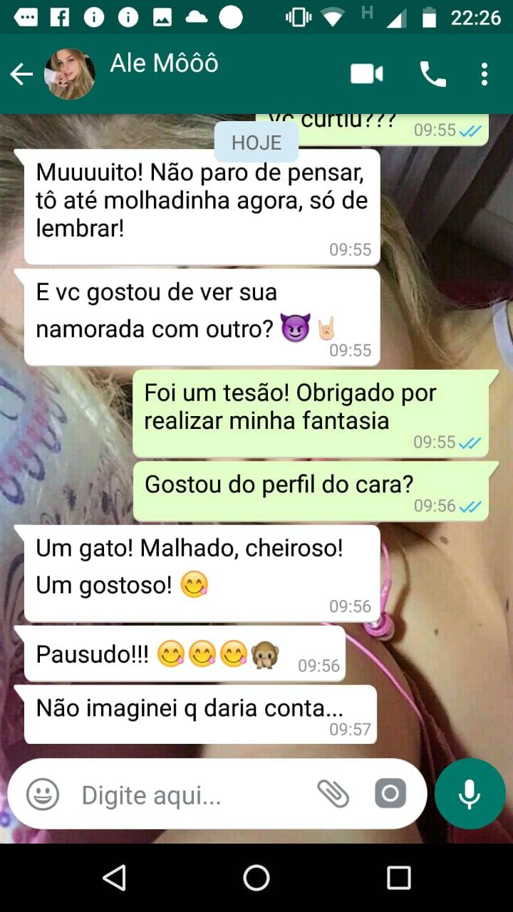 odrols:Print do casal Ale e seu corno, experimentando pela primeira vez uma aventura