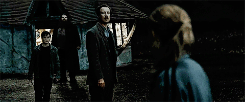 my-flourish-and-blotts:  hermione sees that another “harry” has arrived and she