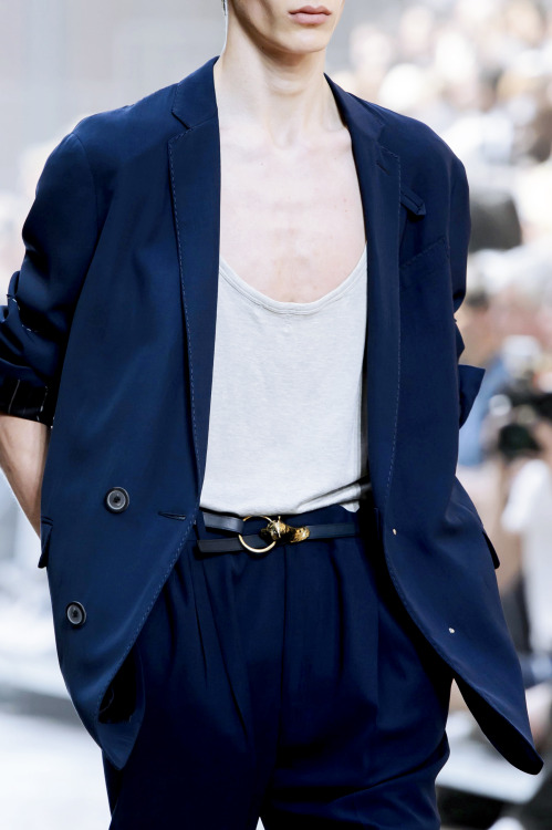 whatisajanis:Lanvin SS2016