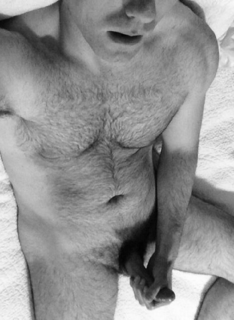 hairylomas:  Partes de hombres para lamer 