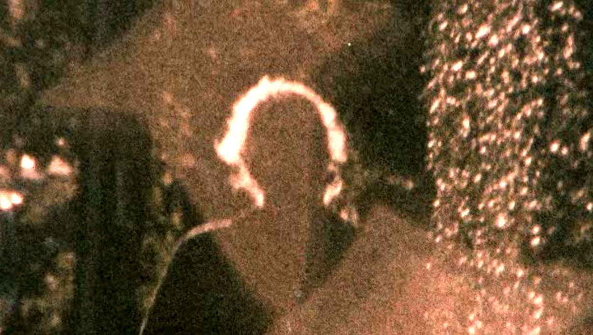 a-quiet-life: 1977, Kodak 160G Super 8 film (expired) 