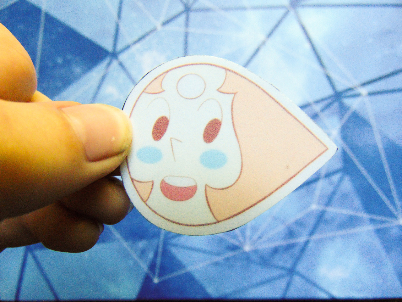 luke-warm-art: Pearl Points Sticker  Earn your own real life Pearl Points with this