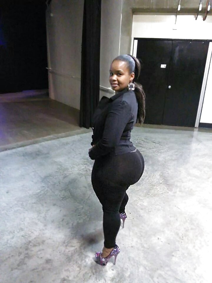 jazziedad:  jazziedad:  Booty ❤   Delicious Mamita ❤❤❤.