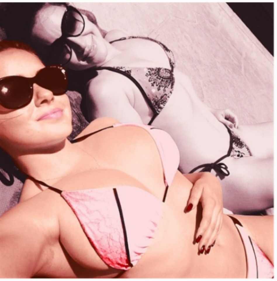 loveitall2015:  Ariel Winter of Modern Family. Its a shame she had to have breast