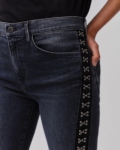 Meet the Corset Slim Jean in Edda. | Functional hook and bar closures are featured all the way down 