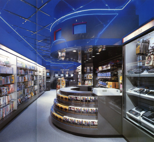 newwavearch90:  Electronics Boutique (later EB Games) - Crossgates Mall - Albany, NY (1986) Designed