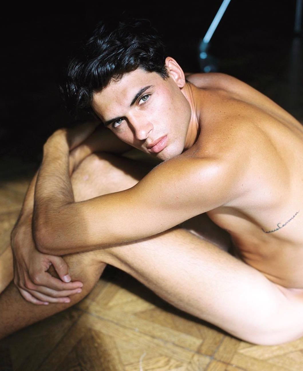 portaavions: Daniel Illescas 