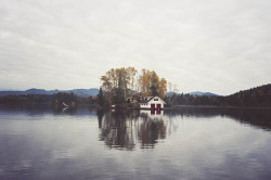 cabinporn:Family compound on Honeymoon Island near Saranac Lake, New York.Writes contributor Mary Newman:My grandfather Verdo Newman bought this island in the 1930’s, and it has remained in my family ever since. It is located on the waterway connecting