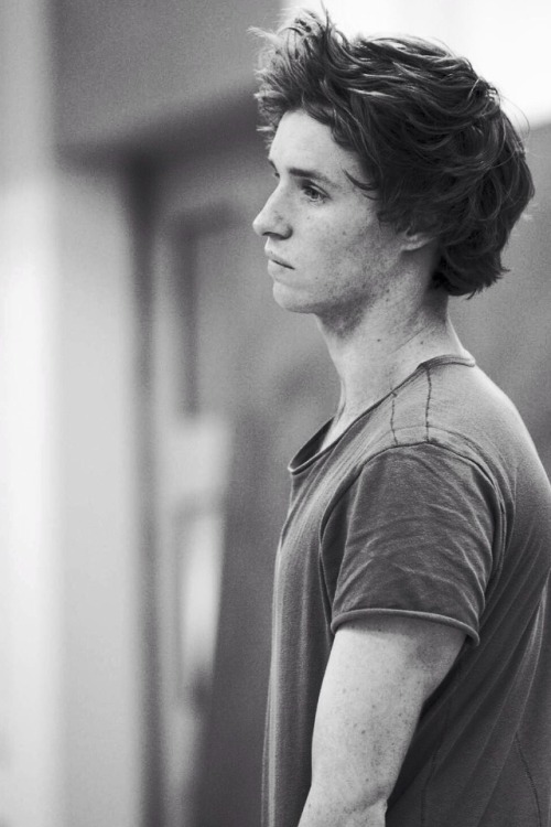 Eddie Redmayne in a rehearsal for ‘Red’ at Jerwood space. November 10, 2009, photographe