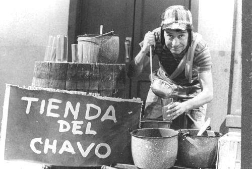 realidade-paralela:  E agora, quem poderá nos defender? Roberto “Chespirito”