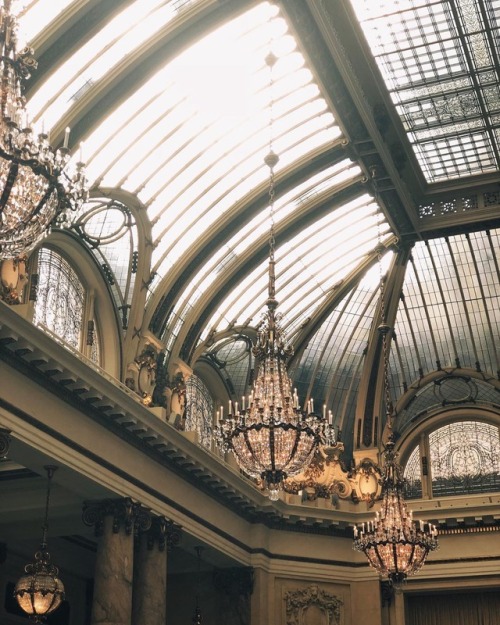 andantegrazioso:The palace hotel’s 1909 atrium for tea time| saintsignoraWe had our work conference 