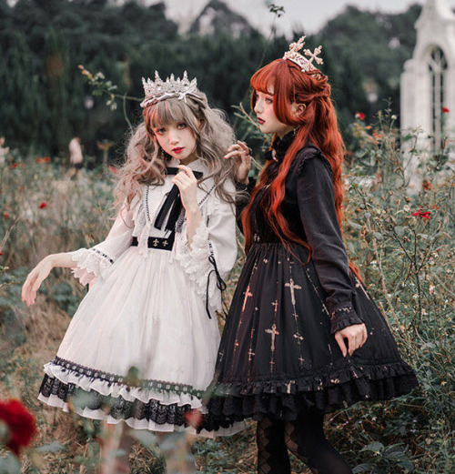 lolita-wardrobe:  【More Outdoor Worn Photos】 of 【The Night Witch Short Version JSK】◆ Short Version JSK Shopping Link >>> https://lolitawardrobe.com/lost-angel-the-night-witch-gothic-lolita-jsk-short-version_p4956.html