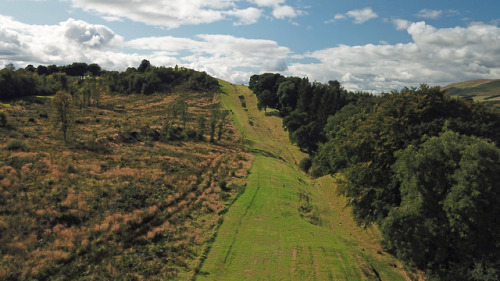 AntonineWall near Bar Hill Fort (East Dunbartonshire, Scotland).Hadrian&rsquo;sWall was built after 