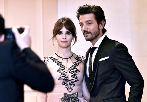 adamdriiverr:Felicity Jones and Diego Luna backstage in the press room of the 74th Annual Golden Glo