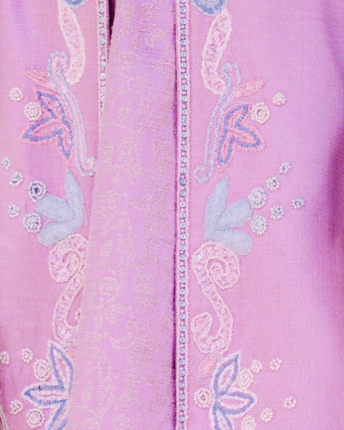 cinderelllas:“luxury is in each detail.”                -hubert de givenchy