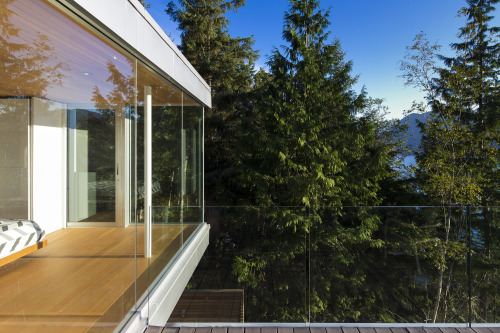 patrickschierer:  Gambier Island House by Mcfarlane Green Biggar. Vancouver 