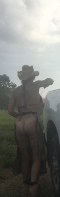 ranchershotwife:  Rancher has simple taste in the wardrobe department . What he calls effective.