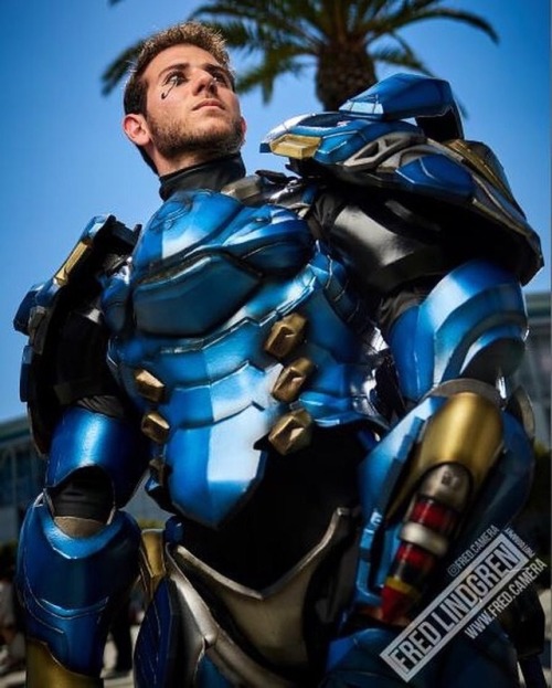 gaynerds:Genderswap Pharah cosplay from Overwatch by Juscosplay  Very impressive cosplay