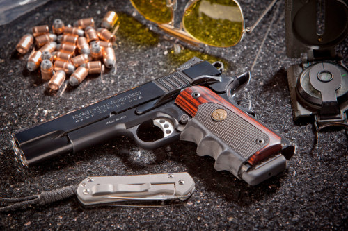 gunsknivesgear:  Custom 1911 Pistol. The beautiful Cabot 1911 pistol.  A pistol that looks like it was made by a watchmaker.