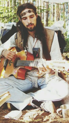 #hippie #peace #love #happy #guitar #vintage