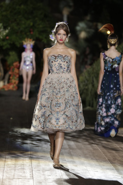 fashion-choices:  Dolce & Gabbana | Alta