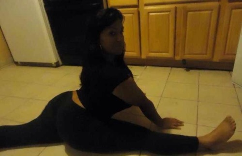 astoldbyclitliquor:  Bombshell Latina part 5