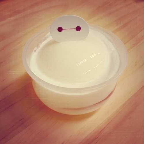 travelingally: Baymax pudding!!