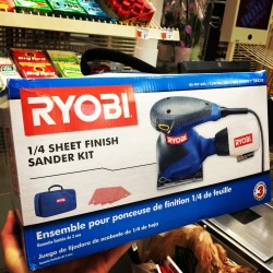 pyropi:  Baby propmaker’s first sander!!